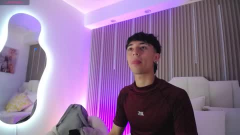 Snapshot of aiden_rivers_ chatting on 27, 2, 2026 Aiden online show from 27, 2, 2026