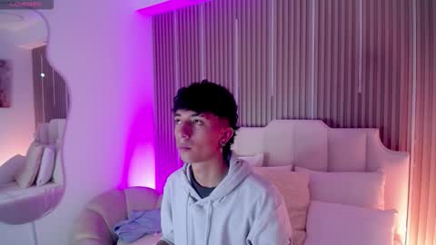 Snapshot of aiden_rivers_ chatting on 1, 3, 2026 Aiden online show from 1, 3, 2026