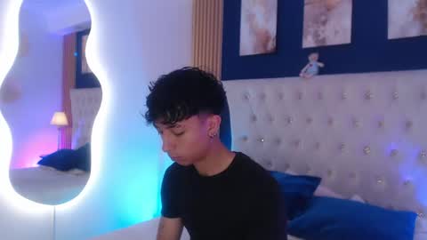 Snapshot of aiden_rivers_ chatting on 14, 4, 2026 Aiden online show from 14, 4, 2026
