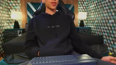 aiden_royce online show from 14, 9, 2025