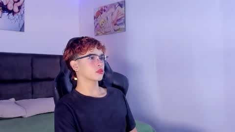 Aiden  online show from 17, 9, 2025