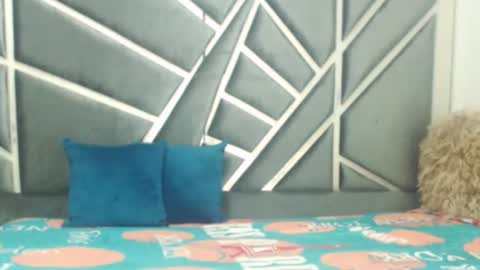 Ainara Velasquez online show from 13, 1, 2026