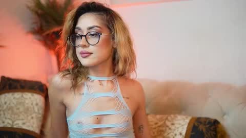  Aileen  online show from 4, 12, 2025