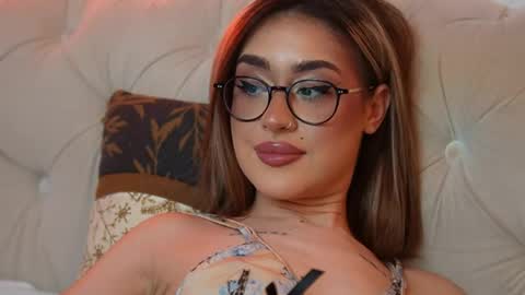 Snapshot of aileenaxa chatting on 16, 5, 2026 Aileen online show from 16, 5, 2026