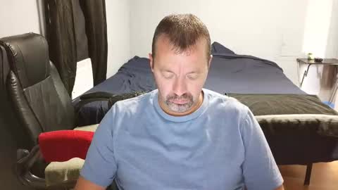 Daddy online show from 17, 4, 2026