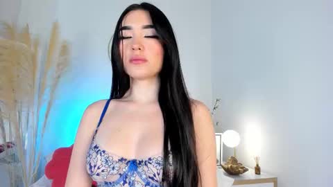 Snapshot of airikimmura chatting on 13, 11, 2025 airi online show from 13, 11, 2025