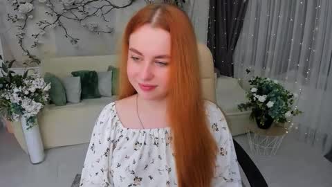 Snapshot of airysilhouette chatting on 20, 11, 2025 Louise online show from 20, 11, 2025