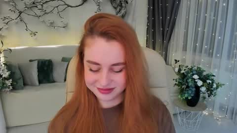 Snapshot of airysilhouette chatting on 27, 11, 2025 Louise online show from 27, 11, 2025