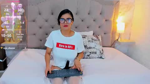 Snapshot of aisha__cambell chatting on 1, 7, 2026 aisha__cambell online show from 1, 7, 2026