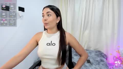 Aisha online show from 5, 11, 2025