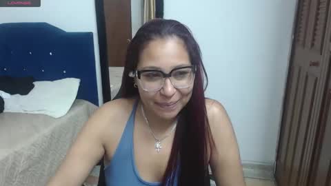 aisha_french online show from 5, 5, 2026
