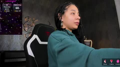 Aisha online show from 4, 4, 2026