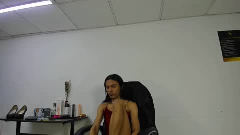 Aisha online show from 21, 9, 2025