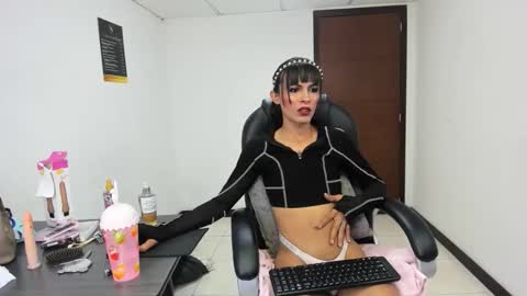 Aisha online show from 6, 4, 2026