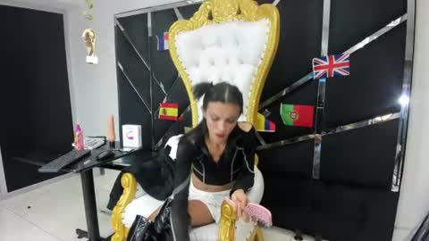 Aisha online show from 20, 6, 2026