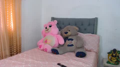 aisha_sex222 online show from 11, 9, 2025