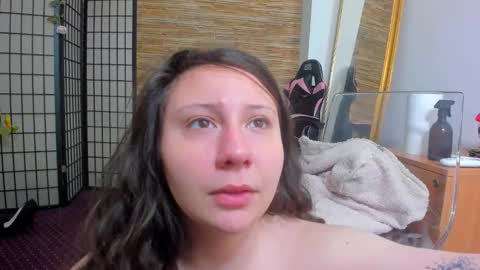 Aisha online show from 8, 3, 2026