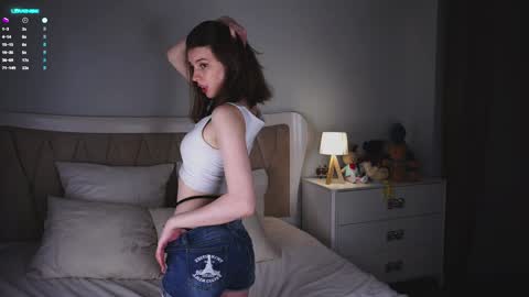 Aliza online show from 2, 2, 2025