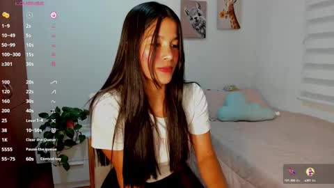 Snapshot of aitanaa1_ chatting on 11, 3, 2025 Aitana online show from 11, 3, 2025