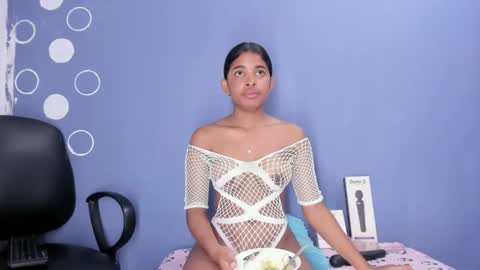 Snapshot of aitanacortes chatting on 12, 1, 2025 aitana online show from 12, 1, 2025