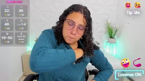 Aixa Burgos online show from 22, 2, 2025