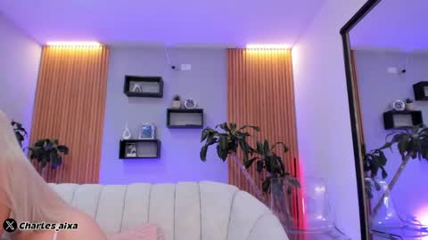 Snapshot of aixa_charless chatting on 7, 6, 2026 Aixa online show from 7, 6, 2026