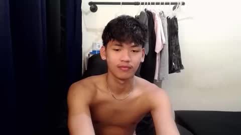 aj_daksxx online show from 7, 4, 2026