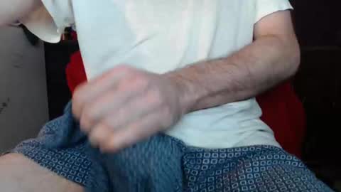 Snapshot of ajl080 chatting on 5, 10, 2025 aj online show from 5, 10, 2025