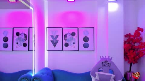 Azaka  online show from 25, 2, 2026