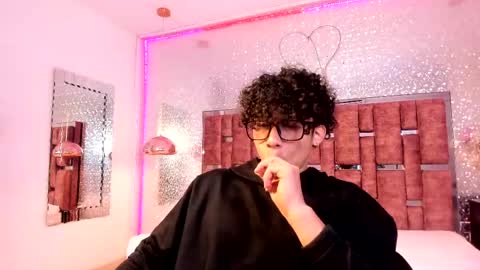 Snapshot of akazaboy chatting on 27, 4, 2026 akazaboy online show from 27, 4, 2026