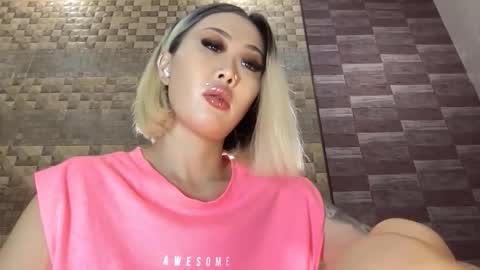 Akemi online show from 26, 10, 2025