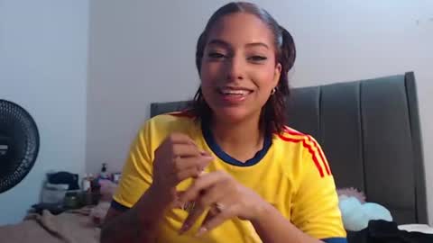 Snapshot of akemi_san_ chatting on 7, 7, 2026 Akemi 3 online show from 7, 7, 2026