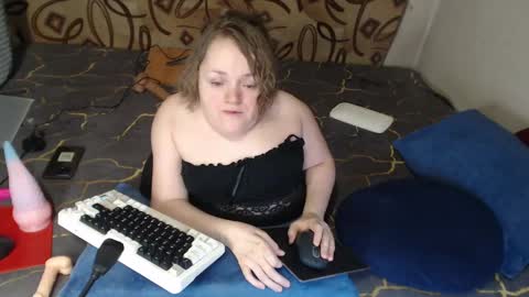 Natalie online show from 23, 2, 2025