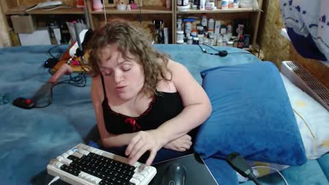 Natalie online show from 30, 9, 2025