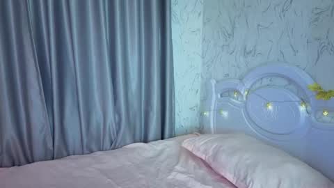 Kim online show from 3, 11, 2025