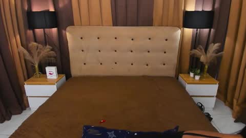 AYESHA CUTE NOT INTO CHEAP online show from 20, 11, 2025