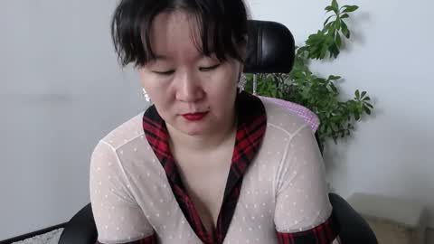 Snapshot of akira_xx chatting on 24, 9, 2025 Akira online show from 24, 9, 2025