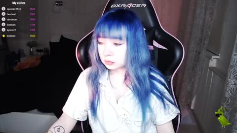 akirahartyx online show from 28, 1, 2025