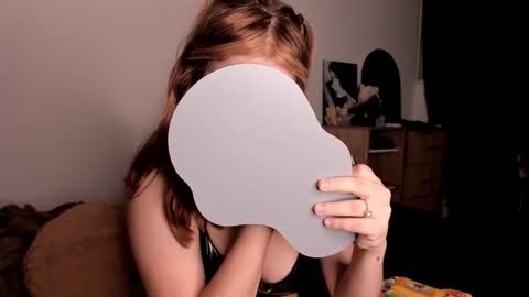 Snapshot of akirahattori__ chatting on 8, 2, 2026 akirahattori__ online show from 8, 2, 2026