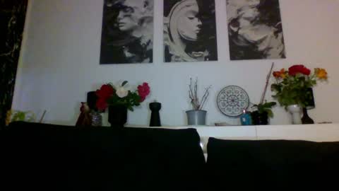 Snapshot of akiramihaela chatting on 22, 6, 2026 MIHAELA online show from 22, 6, 2026