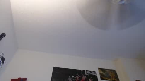 SeccyLexi online show from 4, 4, 2026