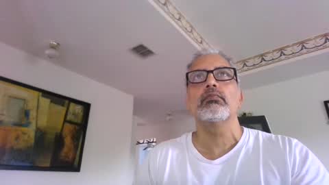 Snapshot of aladdin31673 chatting on 9, 8, 2026 aladdin31673 online show from 9, 8, 2026