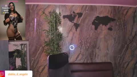 ALAHIA online show from 18, 4, 2026