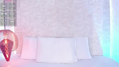 Alahia online show from 27, 11, 2025