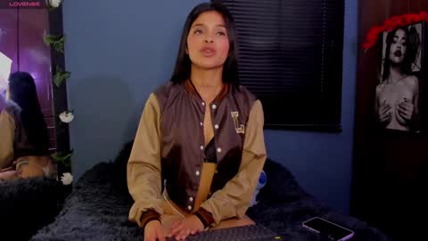 Snapshot of alaia_asuka chatting on 22, 12, 2024 Alaia online show from 22, 12, 2024