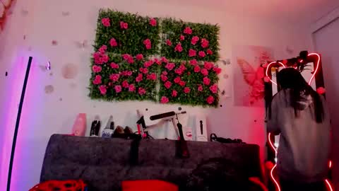 Snapshot of alaia_asuka chatting on 15, 9, 2025 Alaia online show from 15, 9, 2025