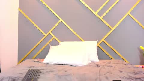 alaia_colins online show from 21, 2, 2025