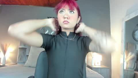  Alaia  online show from 27, 1, 2025