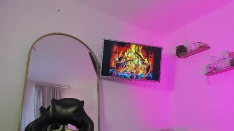 Snapshot of alaiarogerss chatting on 3, 7, 2026 online show from 3, 7, 2026