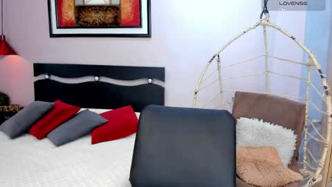     online show from 13, 4, 2026